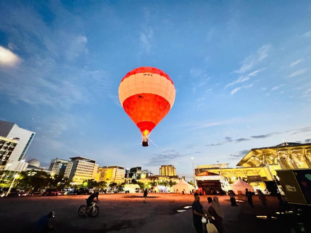 โรงแรมเอนเคลฟ ปุตราจายา ภายนอก รูปภาพ